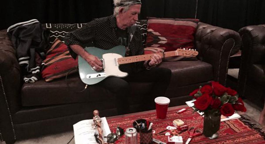 Keith Richards does not give a damn about Ohio Stadium's tobacco ban.