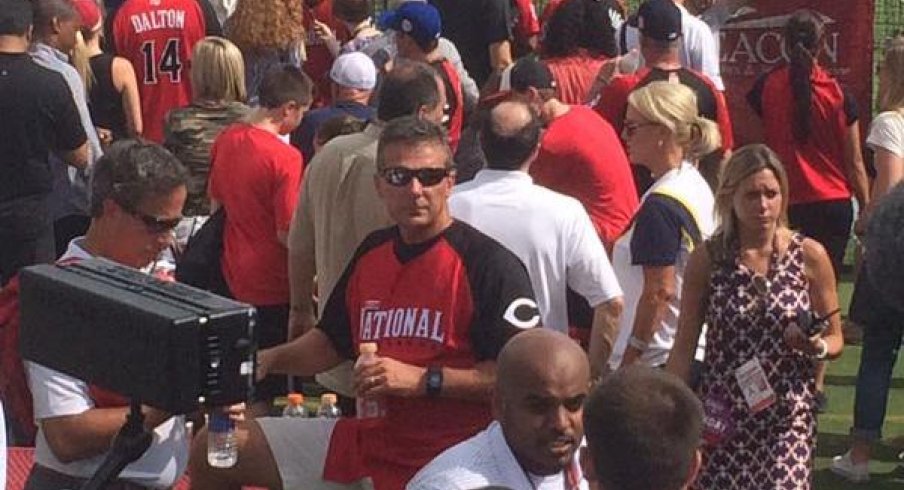 Urban Meyer's just chilling out.