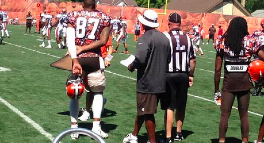 Pryor spotting a wrapped hamstring at Browns practice today.