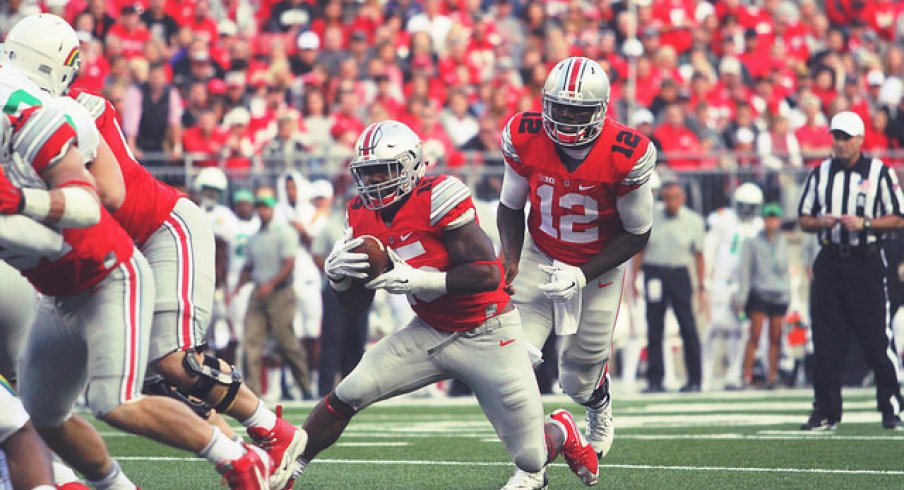 Ezekiel Elliott and Cardale Jones taking it to the rack.