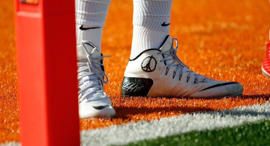 Cardale Jones' cleats for the Illinois game, in show of support for Paris.