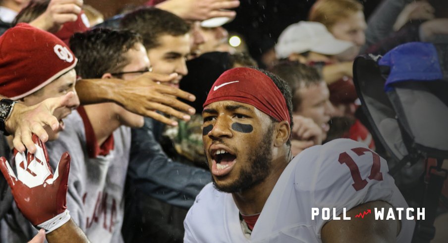 14 NOV 2015: Oklahoma Sooners wide receiver Jordan Smallwood (17) high-fives the crowd after the game between the Baylor Bears and the Oklahoma Sooners at McLane Stadium in Waco, TX, Oklahoma upsets Baylor 44-34. (Photo by Matthew Pearce/Icon Sportswire)