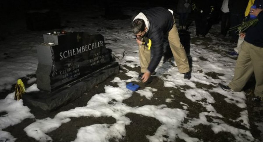 Jim Harbaugh smashing a Buckeye.