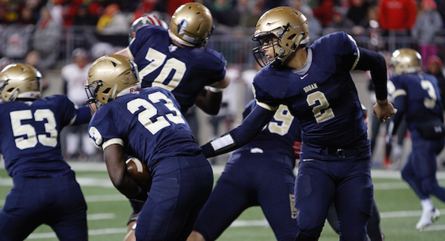 Danny Clark hands off to Todd Sibley in the state championship game.