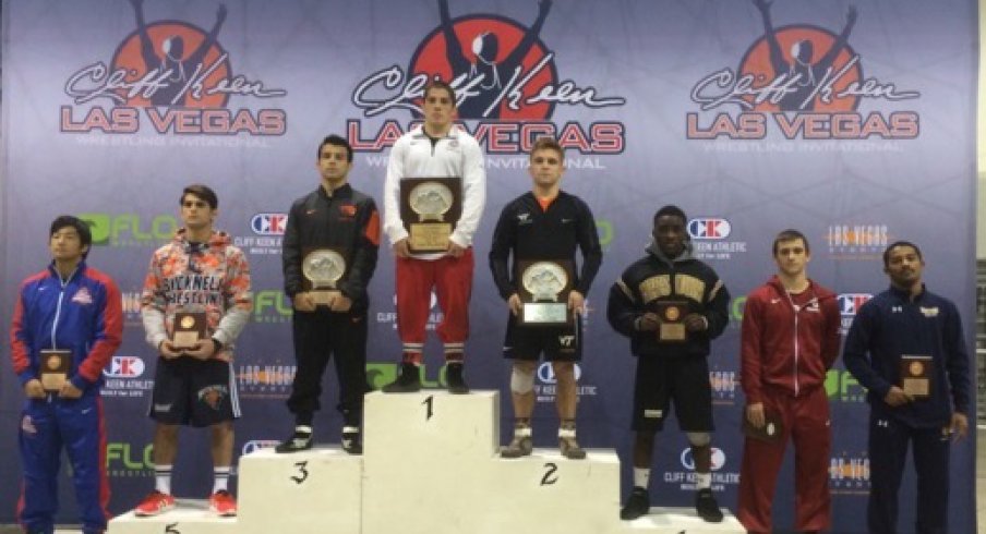 Two Buckeyes crowned at the CKLV.