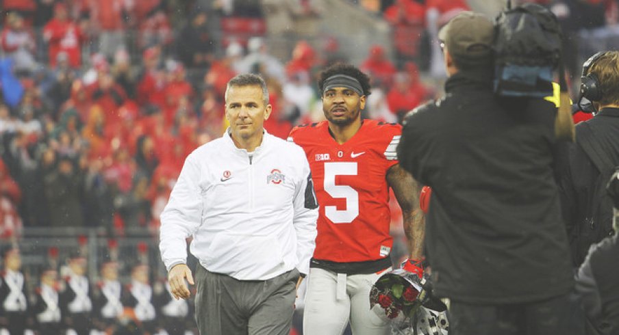 DAY AFTER CHRISTMAS 2016 SKULL SESSION: Urban Meyer and Braxton Miller on Senior Day.