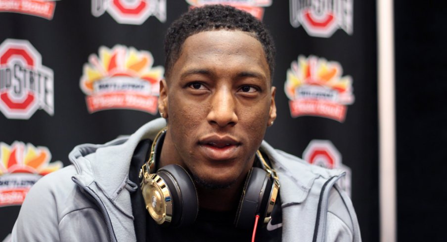 Michael Thomas will leave Ohio State early and enter the 2016 NFL Draft.