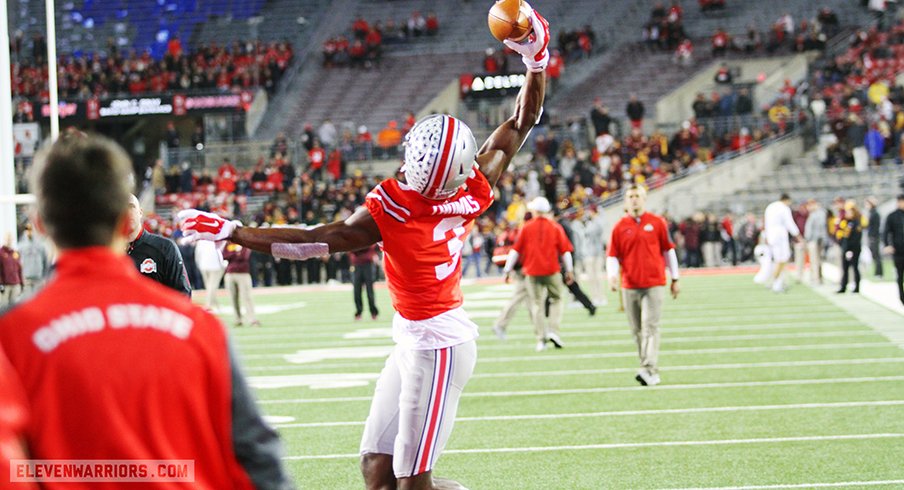 Michael Thomas is used to showing off one-handed catches.