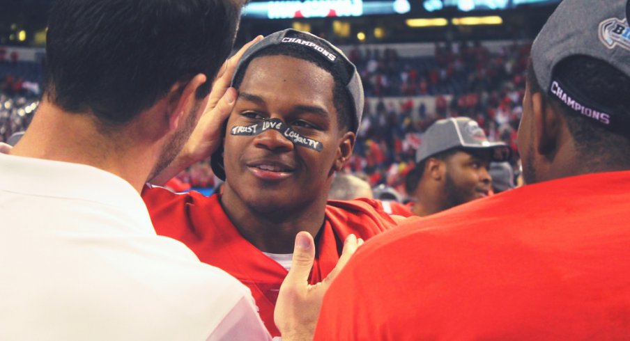A look at how Ohio State defensive coordinator motivates middle linebacker Raekwon McMillan.