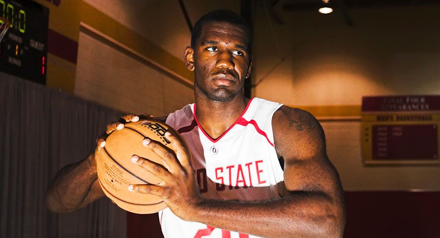 Greg Oden to return to Ohio State as a team manager.