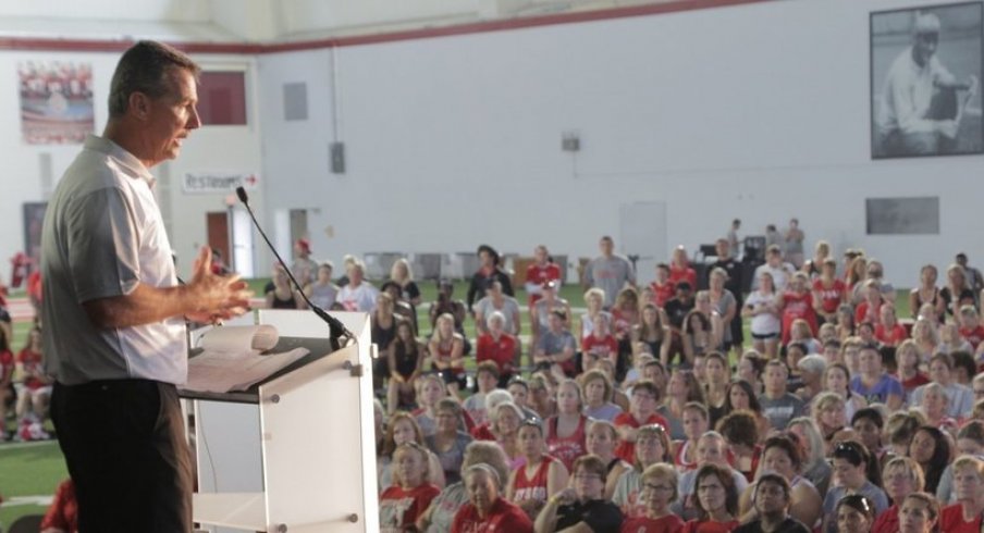 Urban Meyer addresses participants at Ohio State Football Women's Clinic