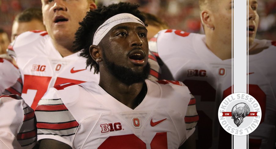 Parris Campbell sings Carmen Ohio for the September 21st 2016 Skull Sessioj