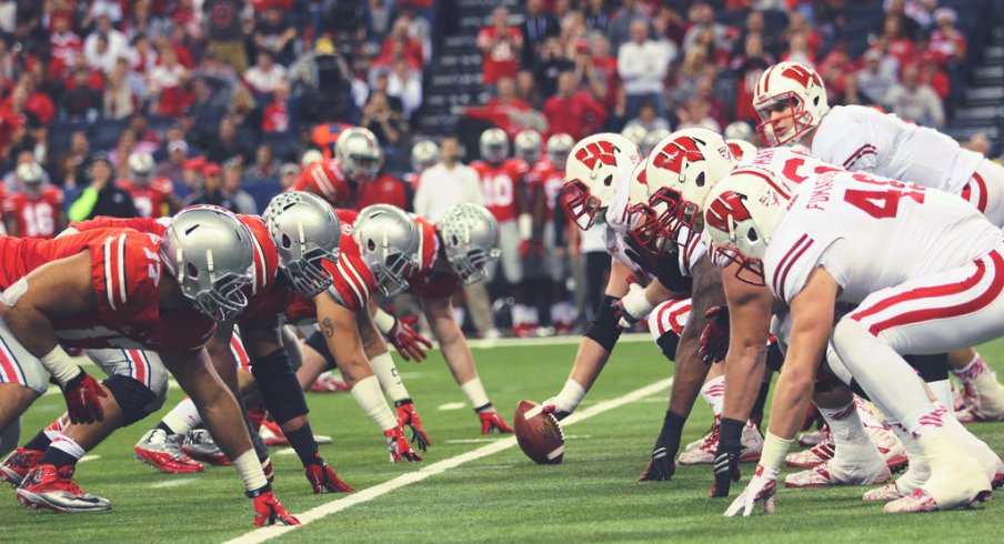 Ohio State lines up against Wisconsin in 2014.