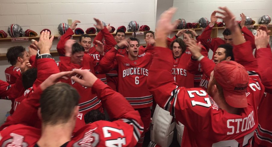 Ohio State hockey celebrates a big win over Niagara.