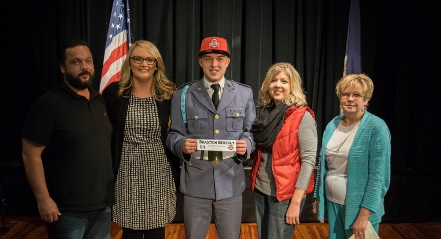 Braxton Beverly signs with Ohio State