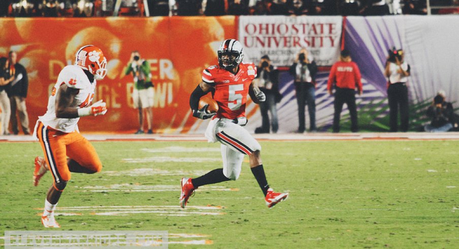 braxton miller en route to a TD in the 2014 Discover Orange Bowl