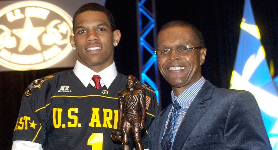Terrelle Pryor accepts the U.S. Army Player of the Year award in 2008.