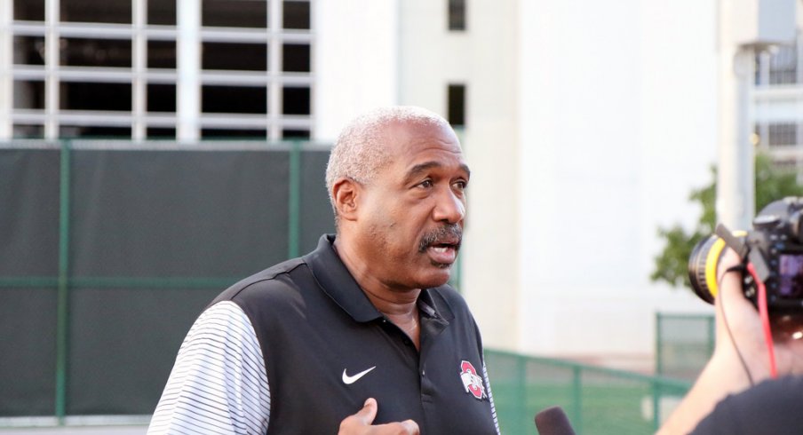 Gene Smith will join the College Football Playoff selection committee, according to ESPN.