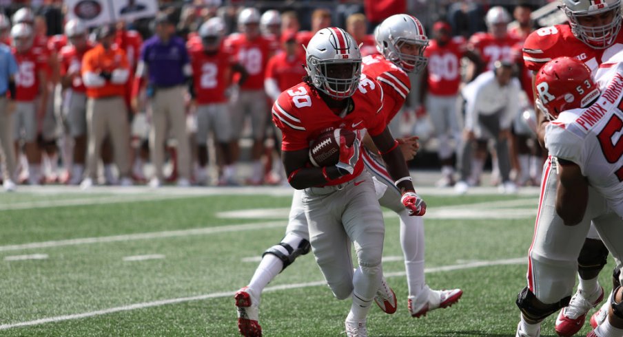 Demario McCall scores a touchdown against Rutgers in 2016