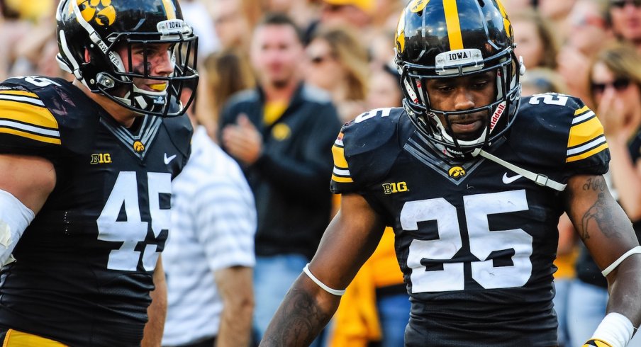 Drake Kulick (45), Akrum Wadley (25) and Iowa could pose a quietly dangerous threat to Ohio State this November.