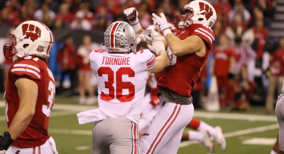 Ohio State linebacker Zach Turnure