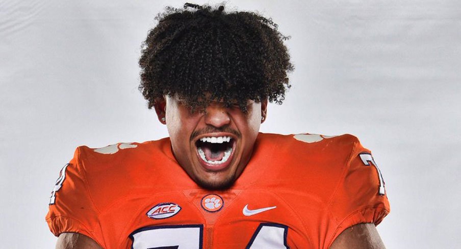Fairfield Five-Star Offensive Tackle Jackson Carman Commits to Clemson Over  Ohio State | Eleven Warriors