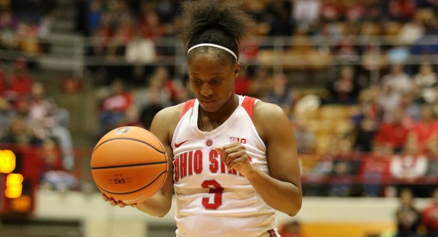 Kelsey Mitchell becomes Big Ten's second all-time leading scorer.