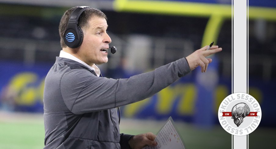 Greg Schiano points to the free Bloomin' Onion