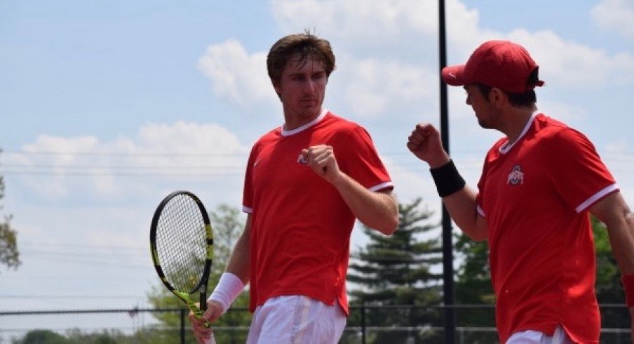 Men's Tennis Advances