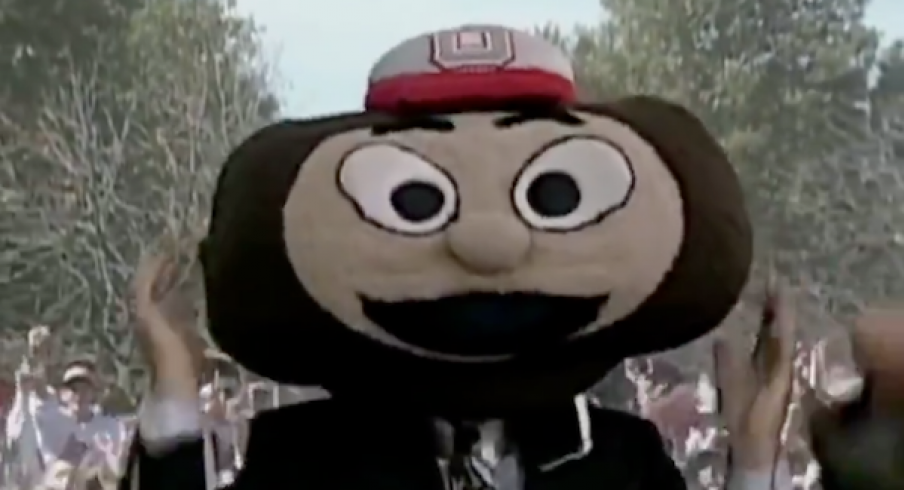 Lee Corso's first headgear pick