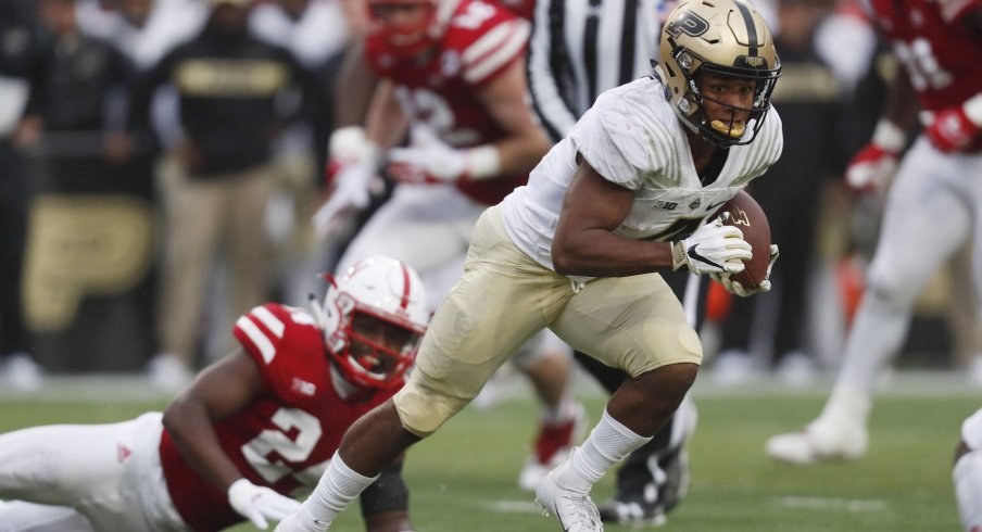 Rondale Moore escapes a tackle.