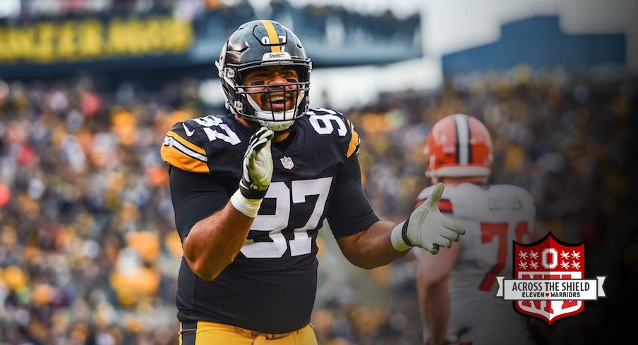 Cameron Heyward celebrates after Steelers get a safety 