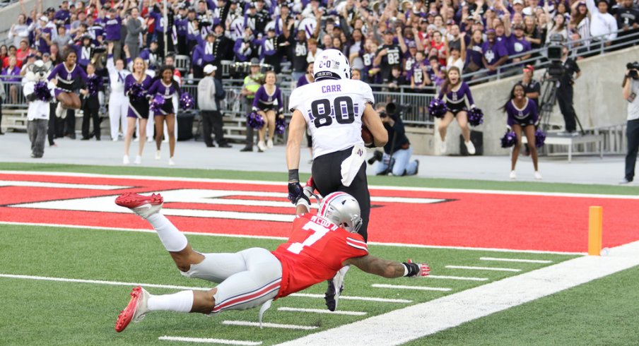 Austin Carr scores a touchdown in the Shoe.