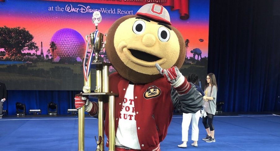 Brutus Buckeye with his first-place trophy after winning UCA's 2019 National Championship. 