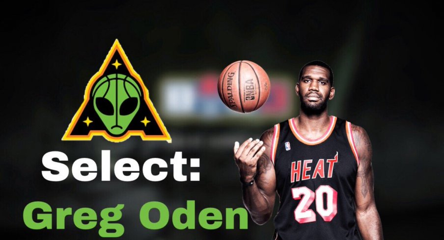 Greg Oden is an Alien.