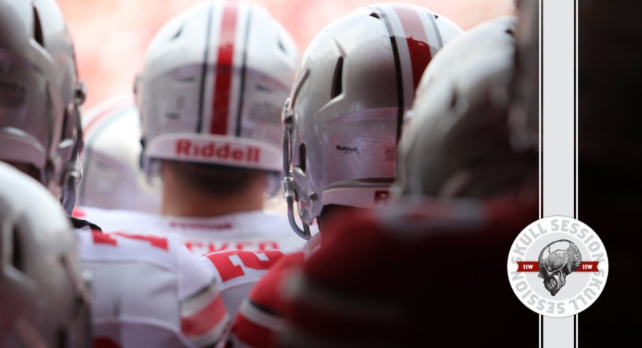 The Buckeyes are ready to take the field in today's skull session.