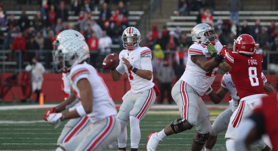 Justin Fields in the pocket. 