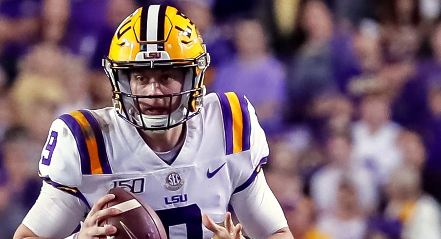 Joe burrow named unitas golden arm winner