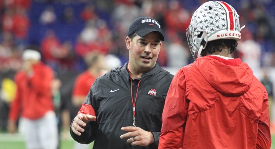 Ryan Day talking to an Ohio State football player