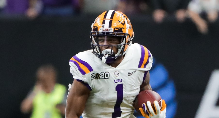 Ja'Marr Chase will opt out of the 2020 season to focus on the draft.