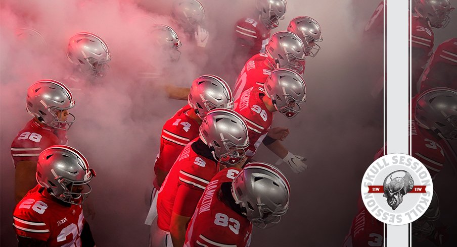 The Buckeyes are taking the field in today's skull session.