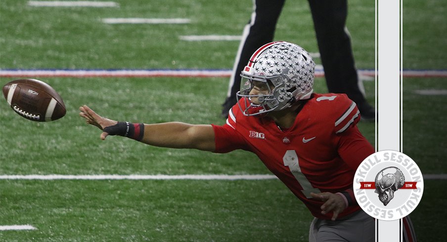 Justin Fields is pitching the ball in today's skull session.