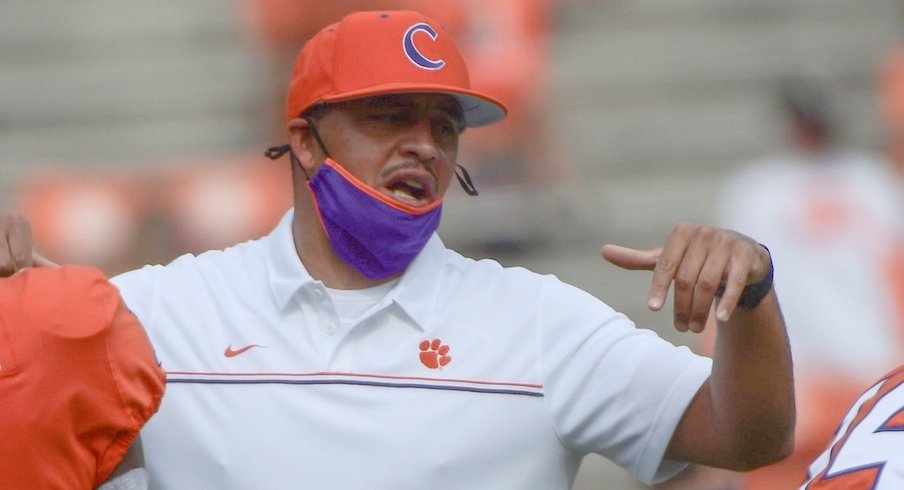 Clemson attack coordinator Tony Elliott will miss Sugar Bowl Vs.  Ohio State due to COVID-19 Protocols