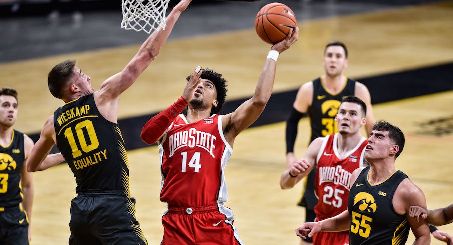 Ohio State Beats Hawkeyes, 89-85, in the Top-10 Match in Iowa City