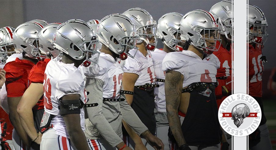 The Buckeyes are practicing in today's skull session.