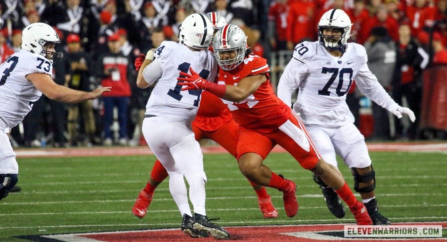 J.T. Tuimoloau gets a timely sack.