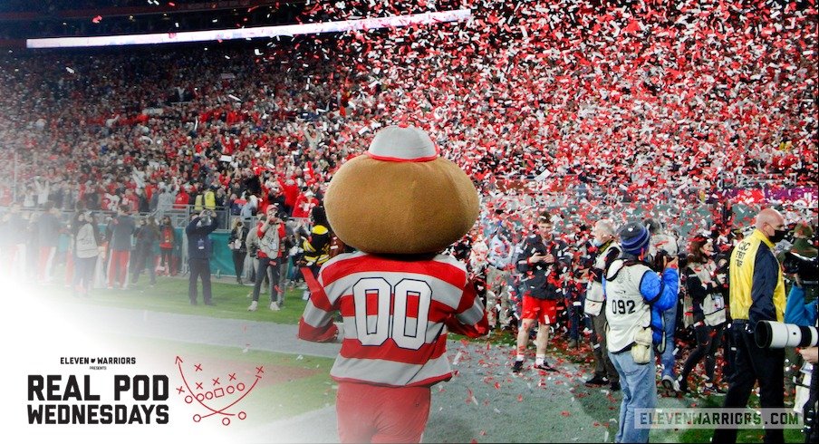 Brutus celebrates the Rose Bowl win