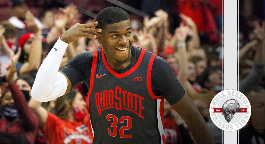 E.J. Liddell hit a three in today's skull session.