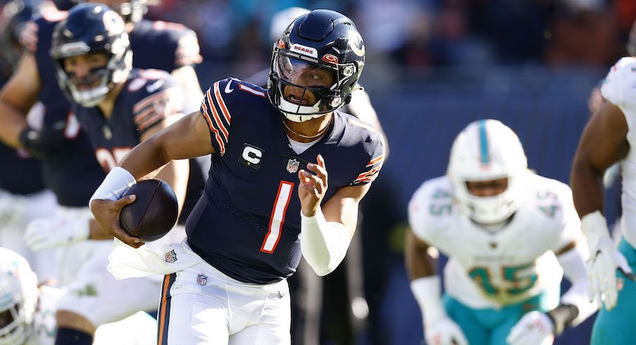 Justin Fields running for a 61-yard touchdown vs. the Dolphins.