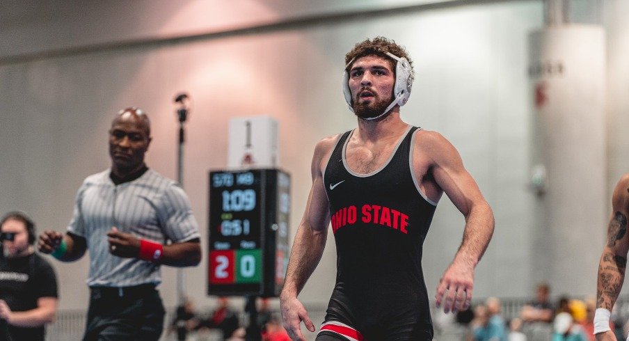 NCAA wrestling: Logan Stieber keeps rolling with quarterfinal win